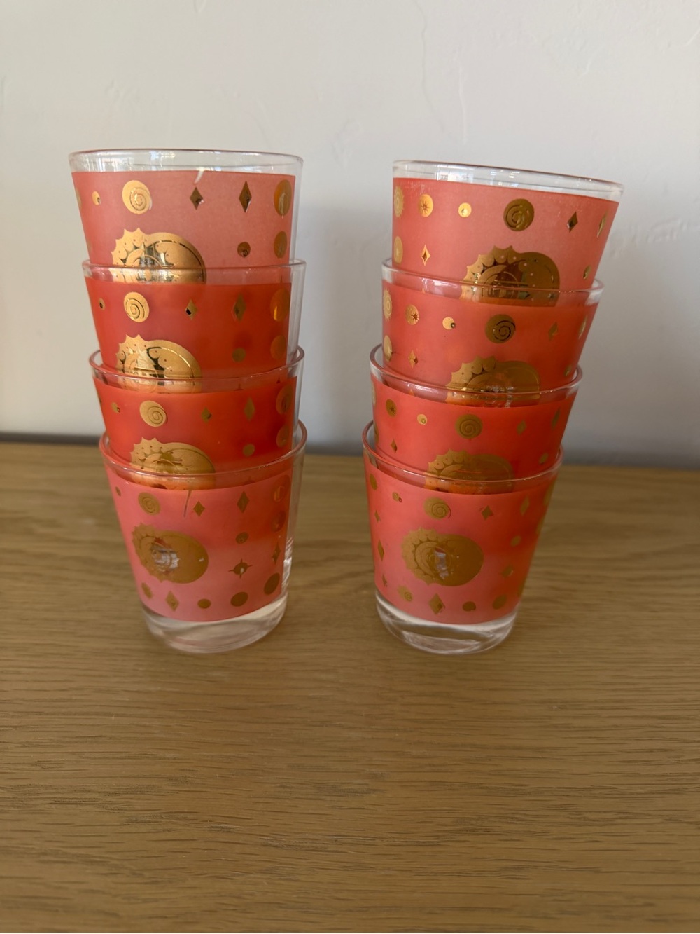 Gold Motif mid century Coral Shot Glass Set - Picture 5 of 7